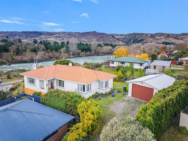 House For Sale, 4 Tweed Street, Roxburgh